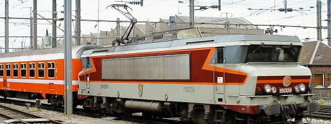 Erst 2011 war die Zahl der EuroCity-Verbindungen von drei auf zwei Züge pro Tag heruntergefahren worden. 