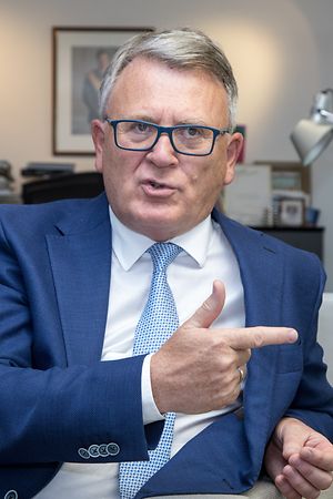 13.6. IPO / Min du Travail / ITV Nicolas Schmit , Loi Compte-Epargnes Temps Foto:Guy Jallay