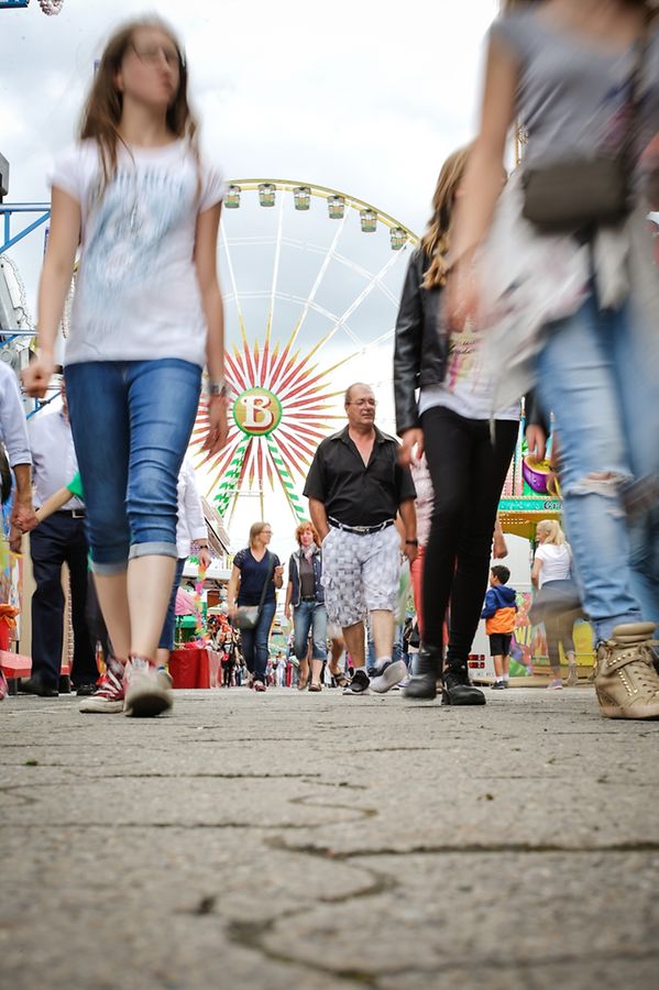 Die Schuberfouer auf dem Glacisfeld ist eröffnet. 20 Tage Spiel, Spaß und Spannung beginnen damit. 