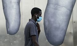 Die Zahl der Neuinfektionen in den USA schnellte in den vergangenen Tagen nach oben und erreichte am Mittwoch einen neuen Höchsstand.