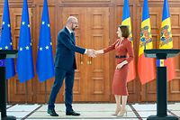 O presidente do Conselho Europeu, Charles Michel, e a presidente da Moldávia, Maia Sandu, encontraram-se esta quarta-feira em Chisinau
