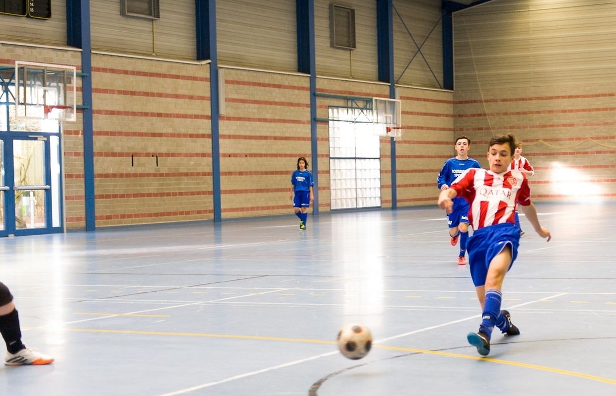 mywort - CS FOLA SCOLAIRES ERREICHEN 2.RUNDE IM LALUX-FUTSAL CUP 2015