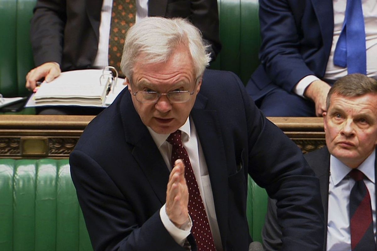  Brexit-Minister David Davis vor dem Parlament.
