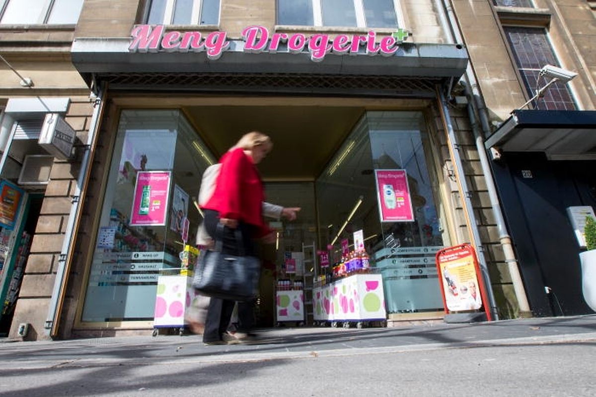 Ein wohlhabendes Land braucht einen Drogeriemarkt, so der Geschäftsführer von 
"Meng Drogerie+"