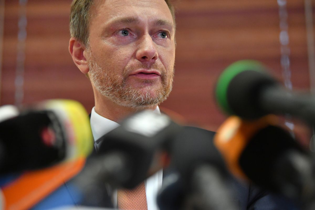 FDP-Chef Christian Lindner steht wegen der Wahl des Ministerpräsidenten in Thüringen im Kreuzfeuer der Kritik.
