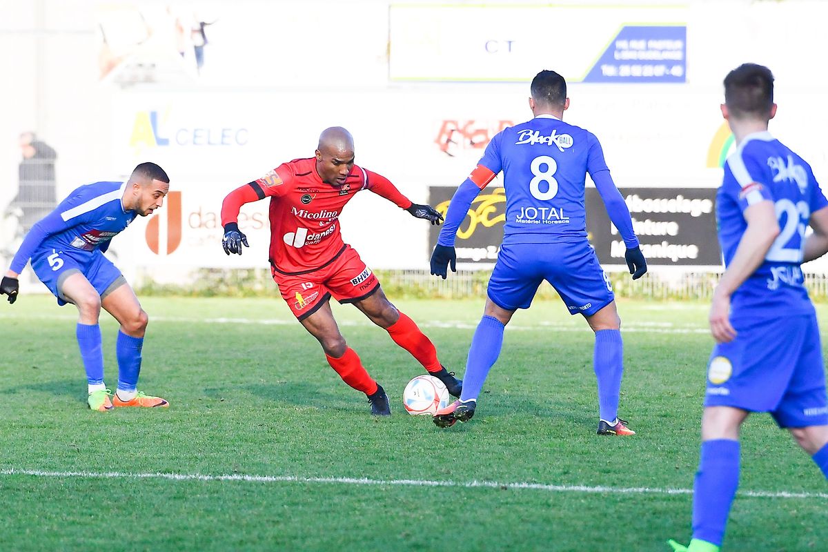 Florent Malouda a disputé son premier match officiel pour Differdange face à l'US Esch.