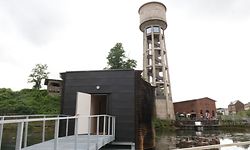 Der Floater in Düdelingen ist auf den Wasserturm ausgerichtet.