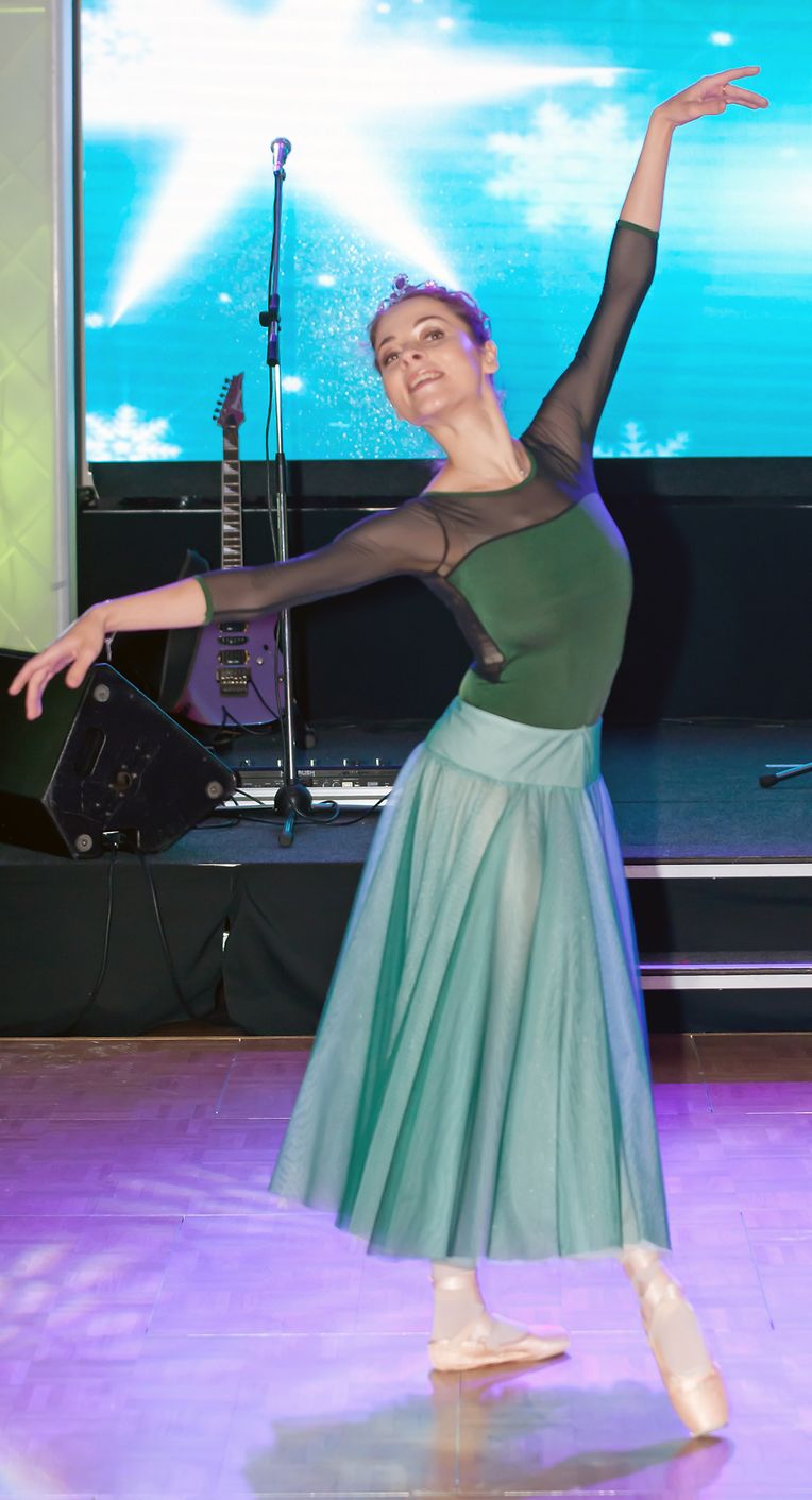 Die Balletttänzerin Victoria Tvardovskaya.