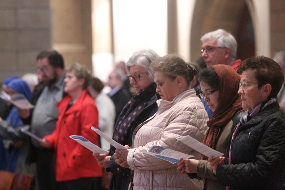 Messe für das Domkapitel, den Bischofsrat, das Centre Jean XXIII, die Diözesankurie, die Diözesanverwaltung, das Seelsorgereferat und alle kirchlichen Mitarbeiterinnen und Mitarbeiter.