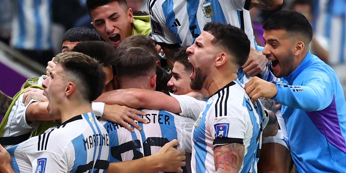 Argentiniens Spieler jubeln nach einem atemberaubenden Spiel.