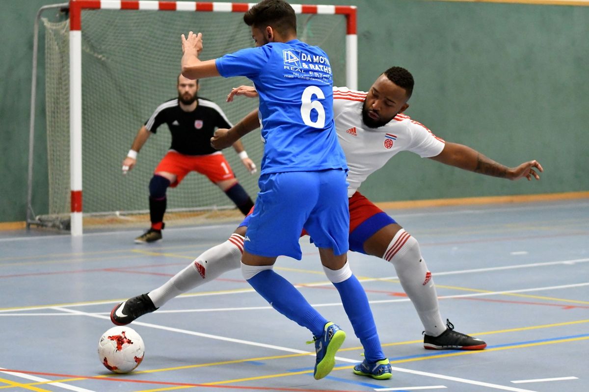 Manuel Macedo bute sur Christopher da Graça. Nordstad a été éliminé d'entrée par le Fola.