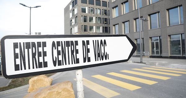 Le Centre De Vaccination D Esch Ferme A Son Tour