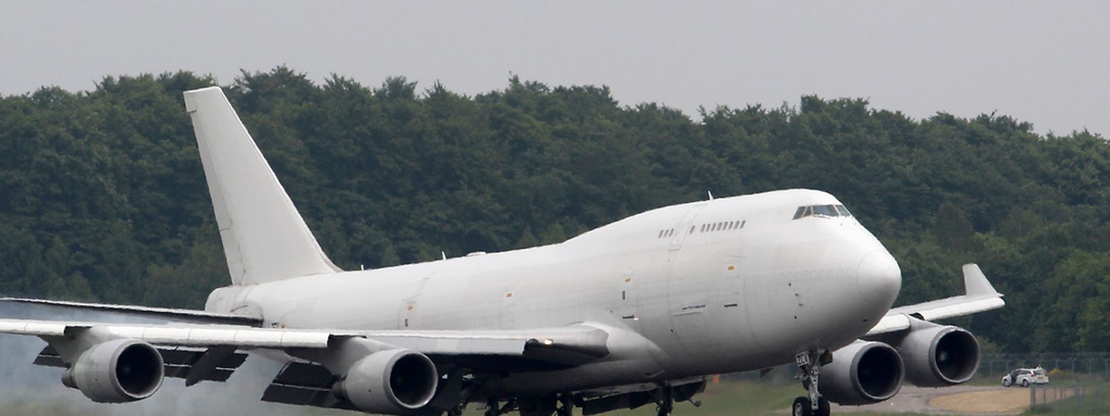 Sinkende Kerosinkosten geben der Luftfahrtbranche Aufschwung.