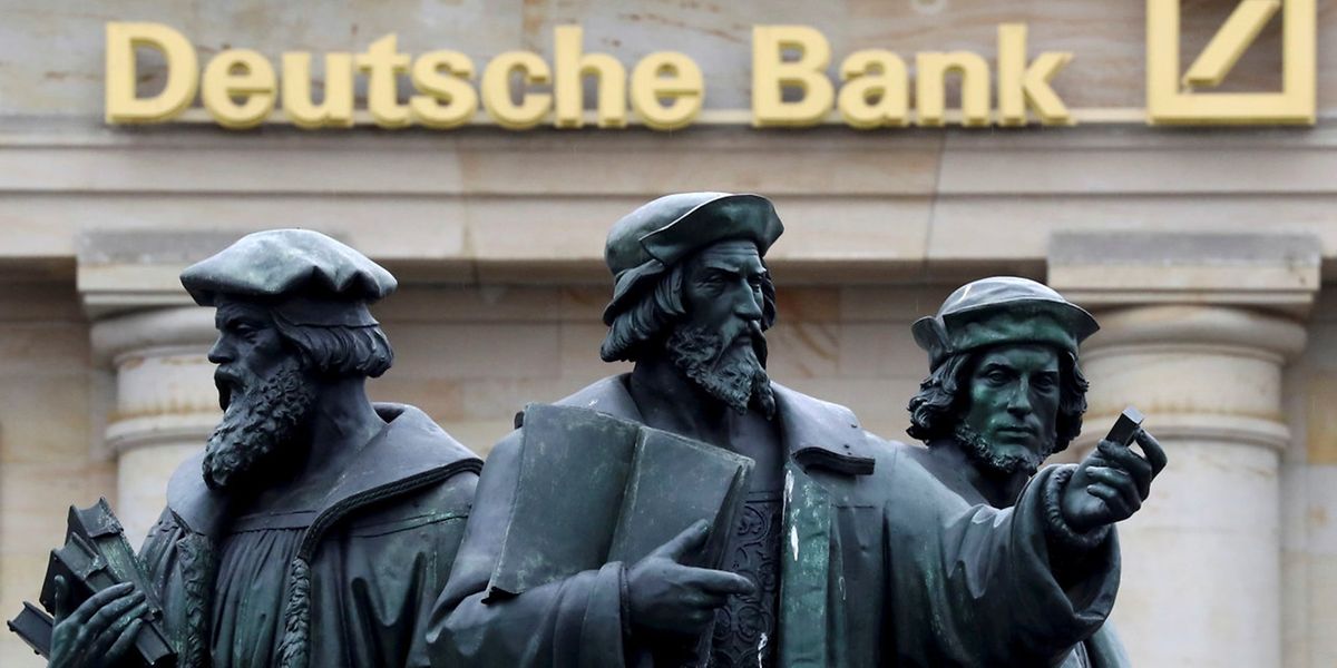 Verkauf Neuer Aktien Deutsche Bank Will Sich Frisches Kapital Besorgen