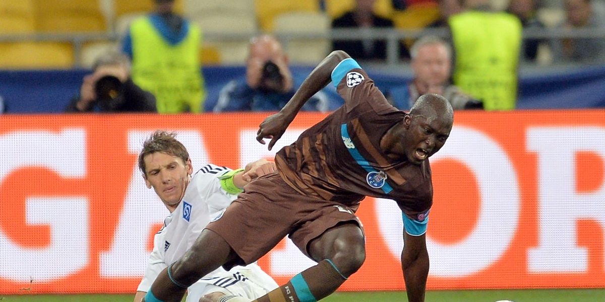 Danilo  e o FC Porto não querm "escorregar" frente ao Benfica no primeiro grande "clássico" da temporada