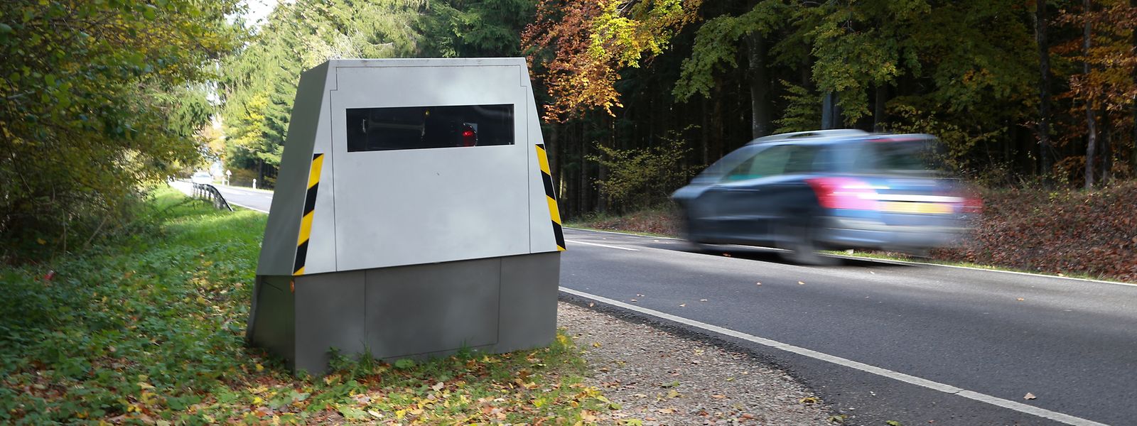 Ein Provisorischer Blitzer In Lehrhof