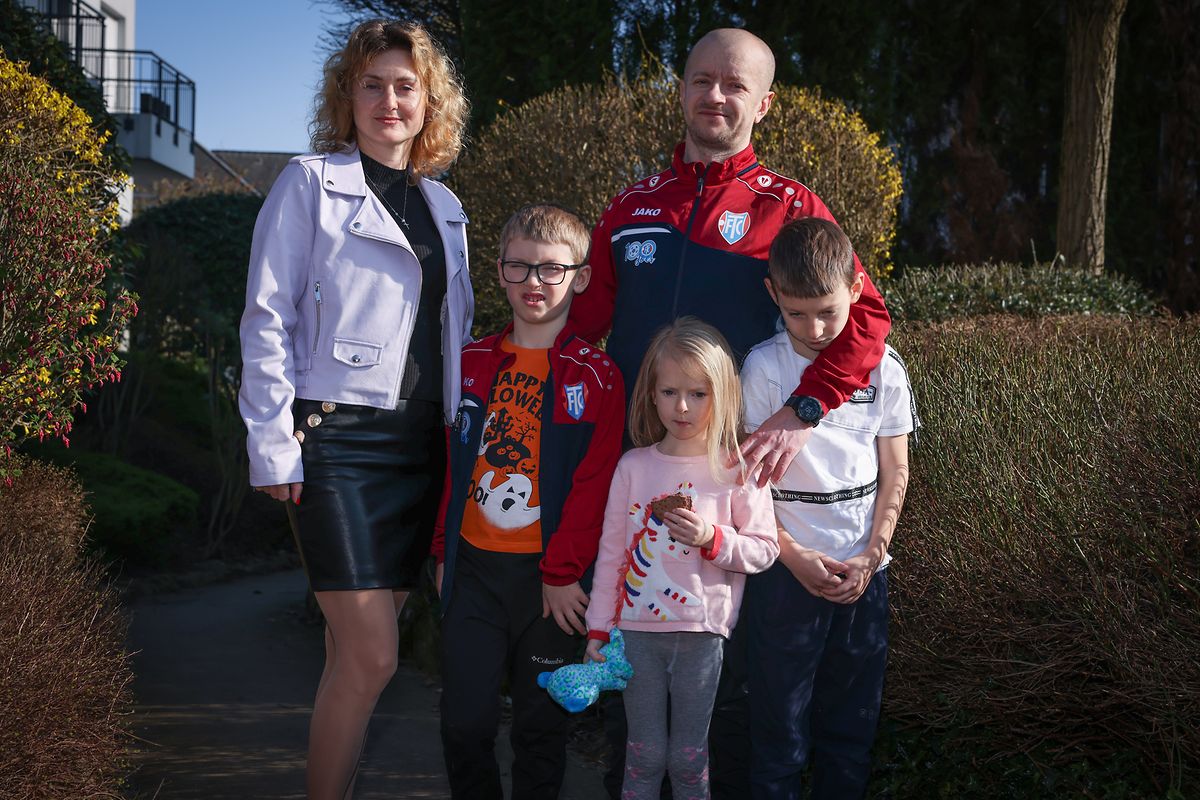 The Romaniuk family - Mariia, her husband Aleksii and their children Stephanie (6), Rodion (9) and Veniamin (7) - are hoping to secure accommodation in Dommeldange 