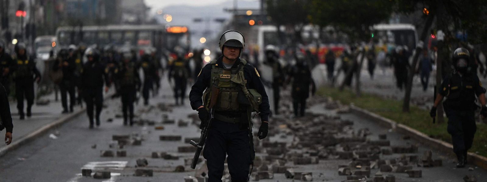 In Lima kam es nach dem Sturz von Pedro Castillo zu gewaltsamen Auseinandersetzungen zwischen seinen Anhängern und der Polizei.