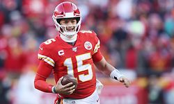 KANSAS CITY, MISSOURI - JANUARY 19: PATRICK MAHOMES #15 OF THE KANSAS CITY CHIEFS reacts in the second half against the Tennessee Titans in the AFC Championship Game at Arrowhead Stadium on January 19, 2020 in Kansas City, Missouri.   Jamie Squire/Getty Images/AFP
== FOR NEWSPAPERS, INTERNET, TELCOS & TELEVISION USE ONLY ==