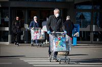 Corona-Visus - Einkaufen - Atemschutz -  Masken - Foto: Pierre Matgé/Luxemburger Wort