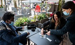 Wi , Corona Schnelltests in der Gastronomie , Innenbereich der Restaurants und Cafes  mit Schnelltest wieder offen, Foto:Guy Jallay/Luxemburger Wort
