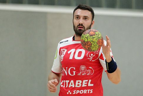 Handball-Meisterschaft: Red Boys gewinnen packende Partie