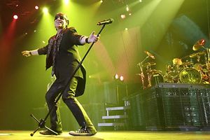 Die Scorpions - im Bild S�nger Klaus Meine - live in der Rockhal