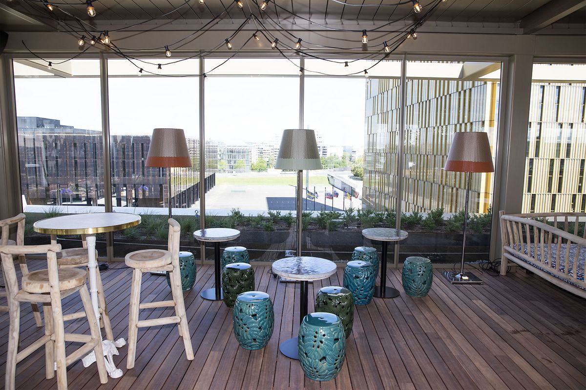 Mama Shelter in Kircbherg has a roof terrace with a retractable roof and a shabby-chic, cosy atmosphere

