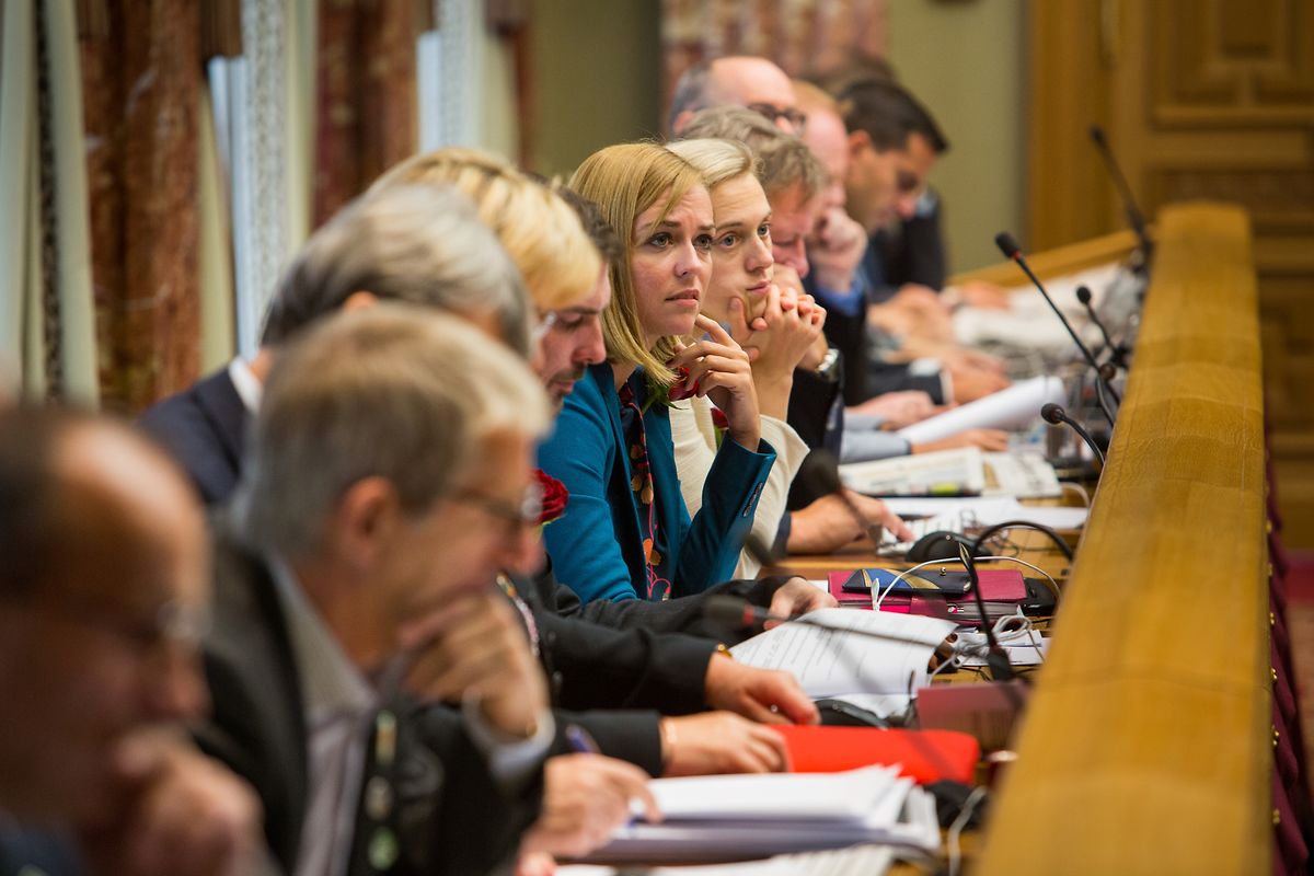 O Parlamento não deu luz verde à petição em causa.
