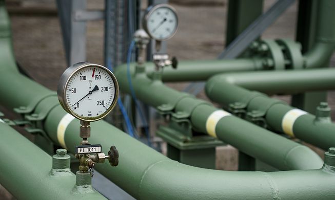 Measuring instruments indicate the line pressure of pipelines of a gas storage facility.
