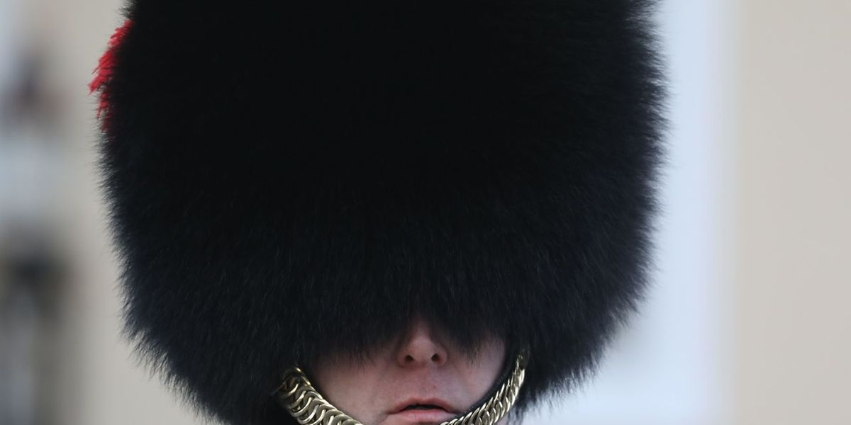 Augen zu und durch. Theresa May will keinen exit vom Brexit.