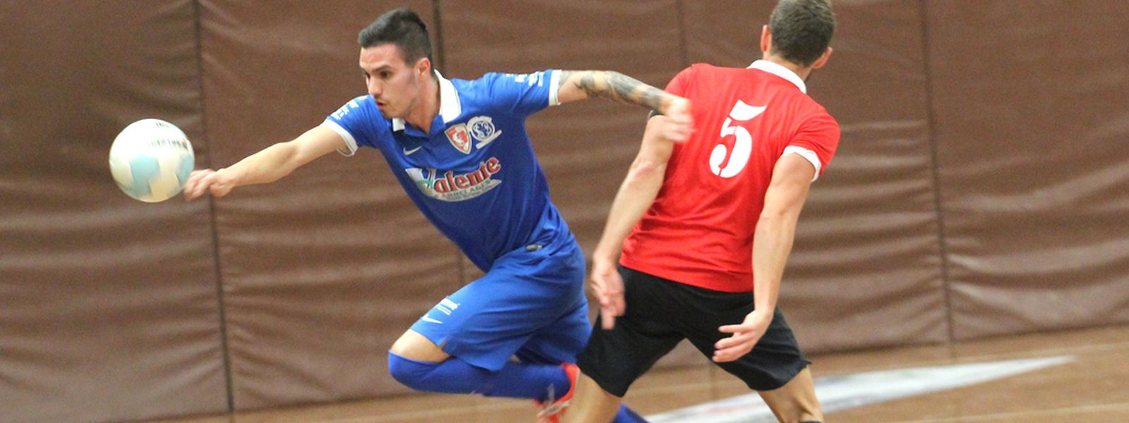 Um grande jogo de futsal