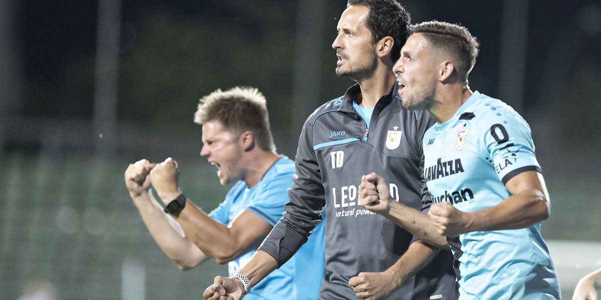 Le banc dudelangeois a la rage. Celle de la victoire.