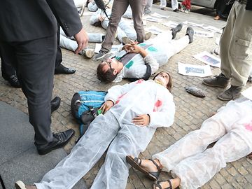 Protestaktion vor dem Hotel Parc Belair: Kampf gegen die Gier nach Palmöl