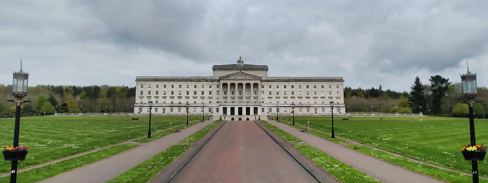 Das nordirische Regionalparlament in Stormont. Die anstehende Wahl in Nordirland könnte den Anhängern einer Wiedervereinigung mit Irland einen entscheidenden Schub geben.