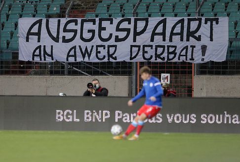 Fußballverband will vor Zuschauern spielen lassen