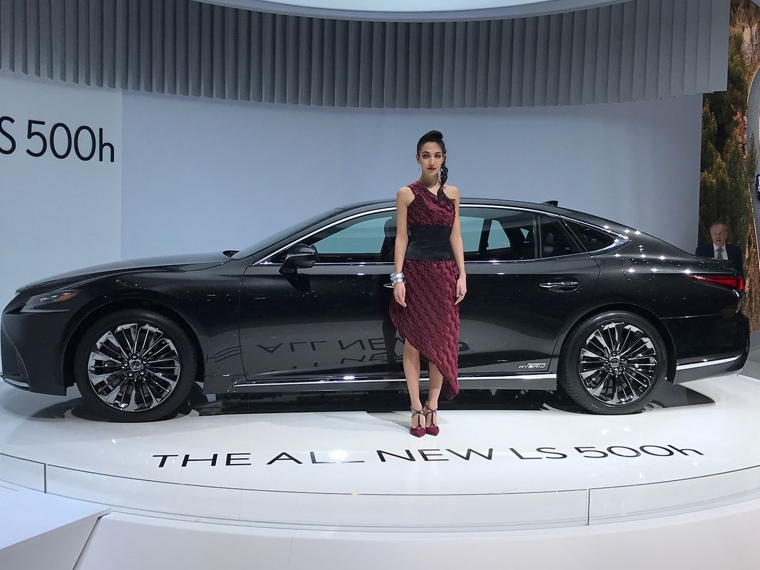 Lexus LS 500h