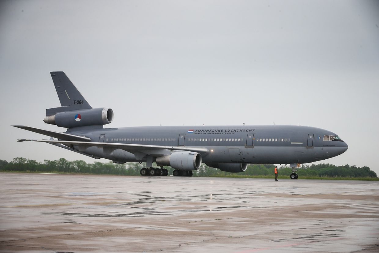 Zwei niederländische Tankflugzeuge des Typs KDC10 sind zur Zeit am Flughafen Findel stationiert.