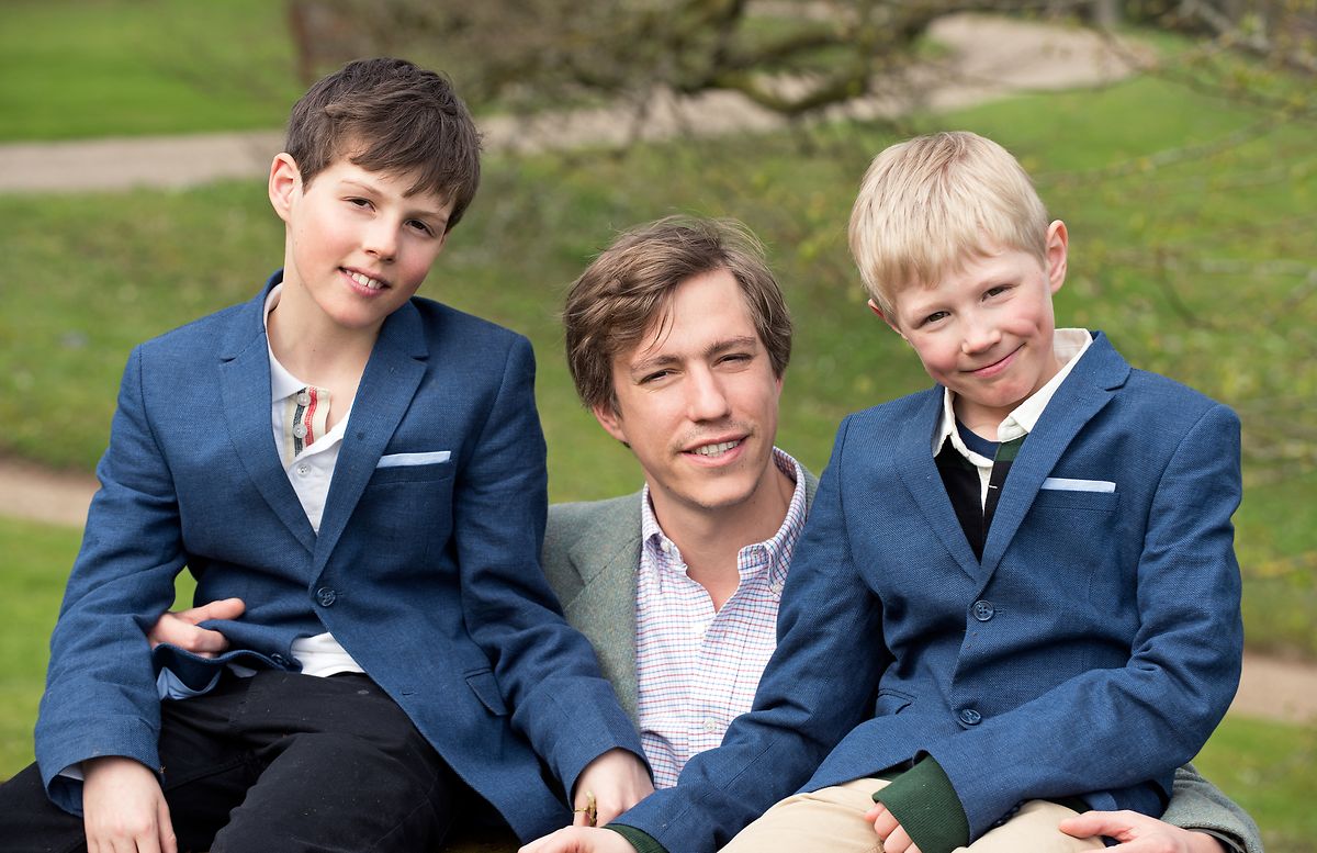 O Príncipe Louis com os filhos, Gabriel e Noah