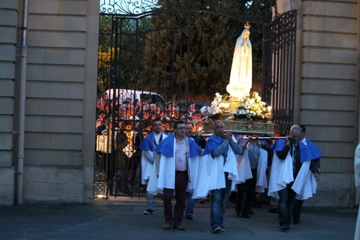 Fotogalerie Wort lu. und Contacto