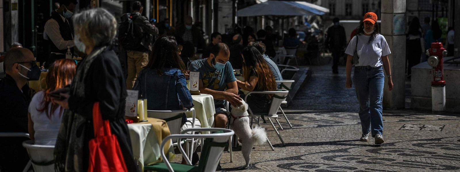 Portugal Segunda Fase Do Desconfinamento Arranca Com Concelhos Sob Avaliacao