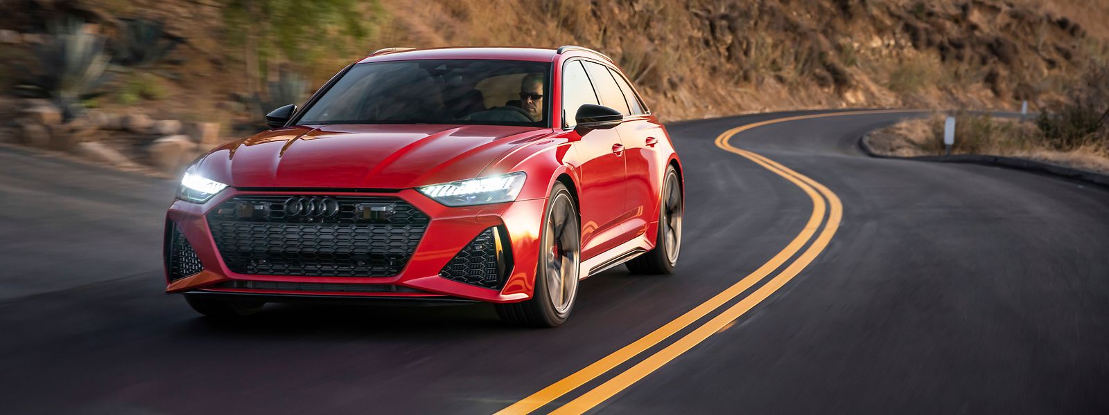 Der neue Audi RS 6 Avant soll nahtlos an die Erfolge seiner Vorgänger anknüpfen und wird erstmals auch in Nordamerika verkauft.