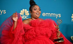 US singer-songwriter Lizzo poses with the Emmy for Outstanding Competition Program for "Lizzo's Watch Out For the Big Grrrls" during the 74th Emmy Awards at the Microsoft Theater in Los Angeles, California, on September 12, 2022. (Photo by Frederic J. Brown / AFP)