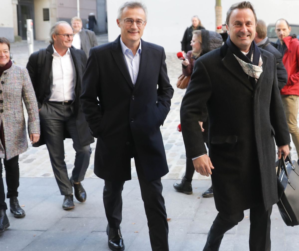 Auch die Grünen wollten das Tagesgeschehen nicht kommentieren.