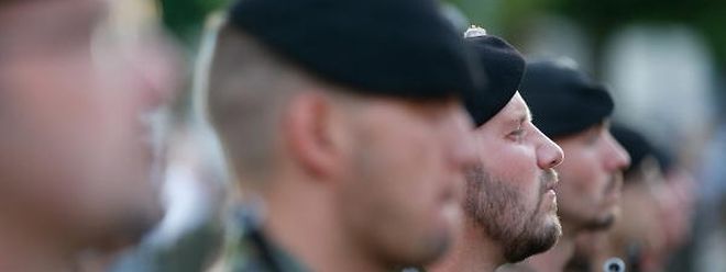 Die Armee hat Probleme bei der Rekrutierung von neuen Soldaten. Die Teilnahme an internationalen Missionen wurde bis jetzt allerdings nicht beeinträchtigt.