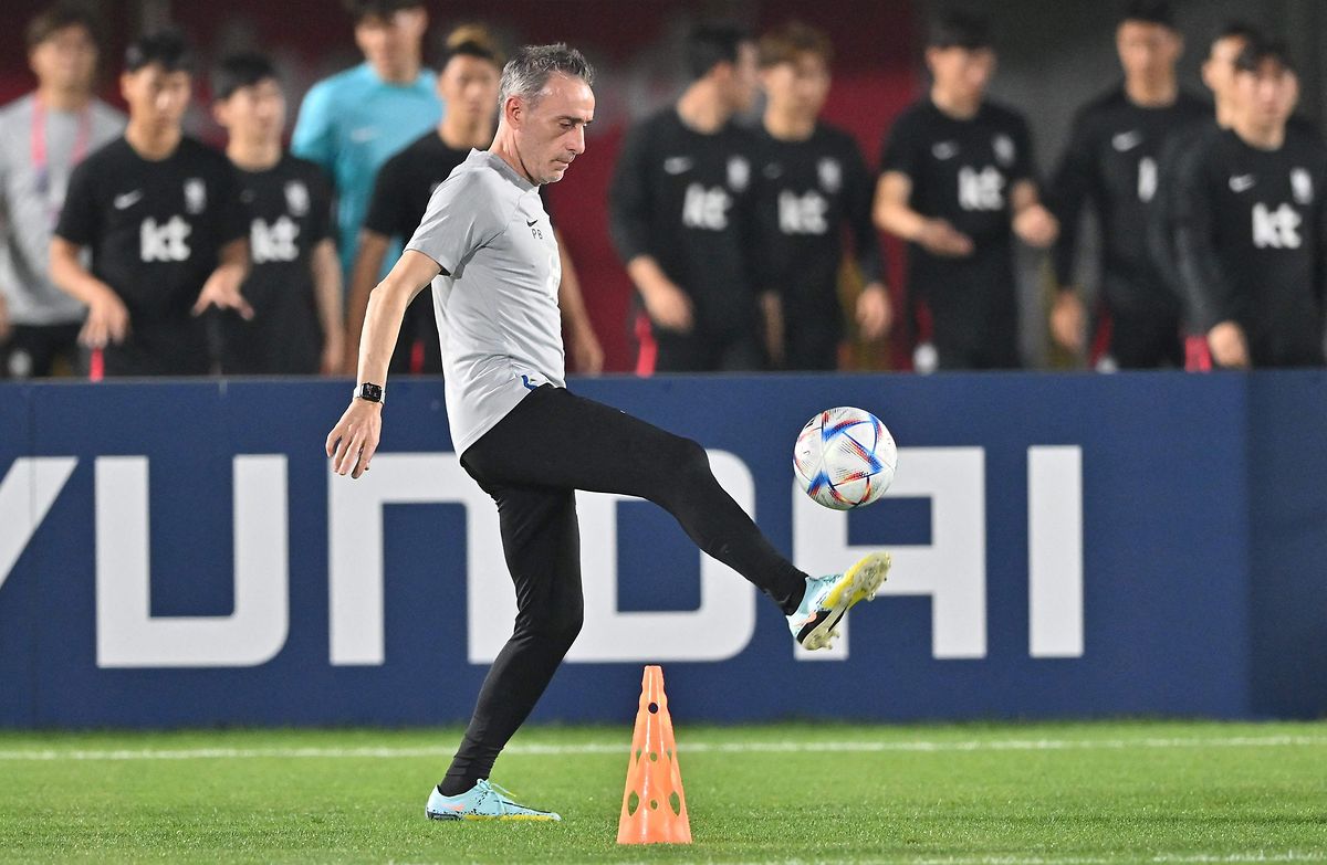 Paulo Bento kann immer noch gut mit dem Ball umgehen.