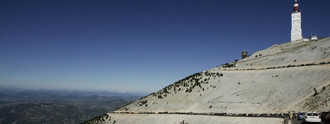 Tour De France Etappenziel Nicht Am Gipfel Des Mont Ventoux