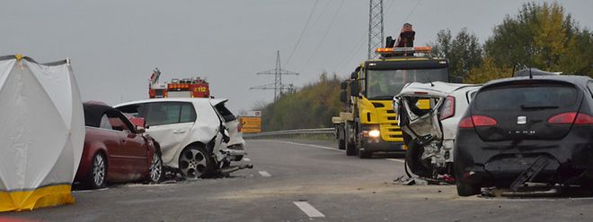 Prozess Um Todlichen Unfall Auf A13 Unterbrochen