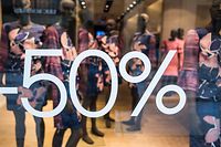 Solden, Soldes, Einkaufen, Konsum, Winterschlussverkauf, %, Foto: Lex Kleren/Luxemburger Wort