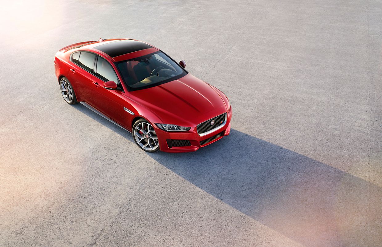 Weltpremiere Des Neuen Jaguar Xe Nachwuchs Bei Der Raubkatze